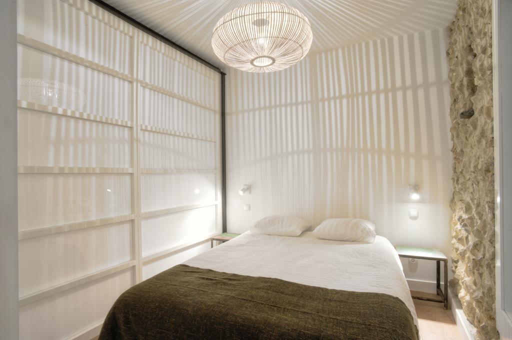 Bmyguest - Castelo Charming Flat Daire Lisboa Oda fotoğraf