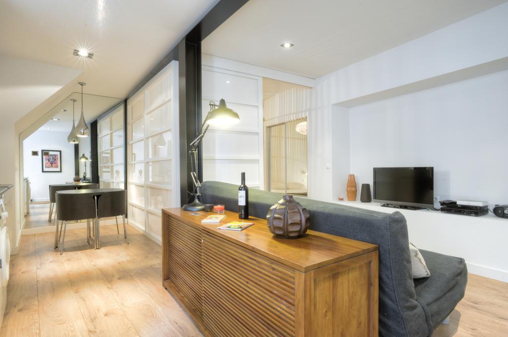 Bmyguest - Castelo Charming Flat Daire Lisboa Oda fotoğraf